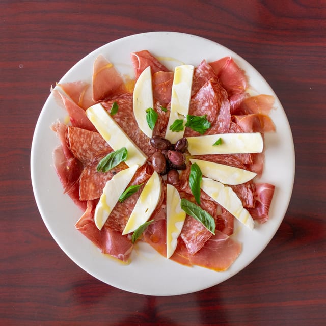 Antipasto Napoletano.